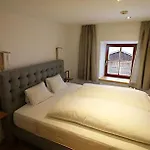 Appartamento Appartementhaus Der Loewe Am Arlberg Flirsch
