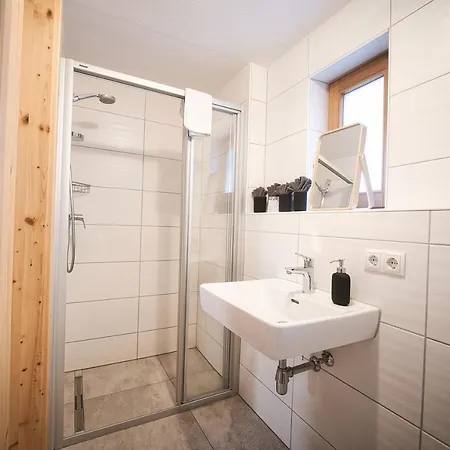 Appartementhaus Der Löwe Am Arlberg Apartment *