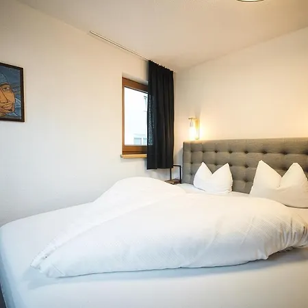 Appartementhaus Der Löwe Am Arlberg